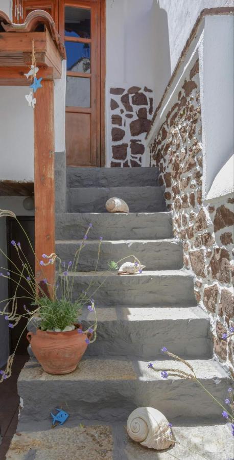 Maison d'hôtes Traditional House Kassandra'S à Hermione Extérieur photo